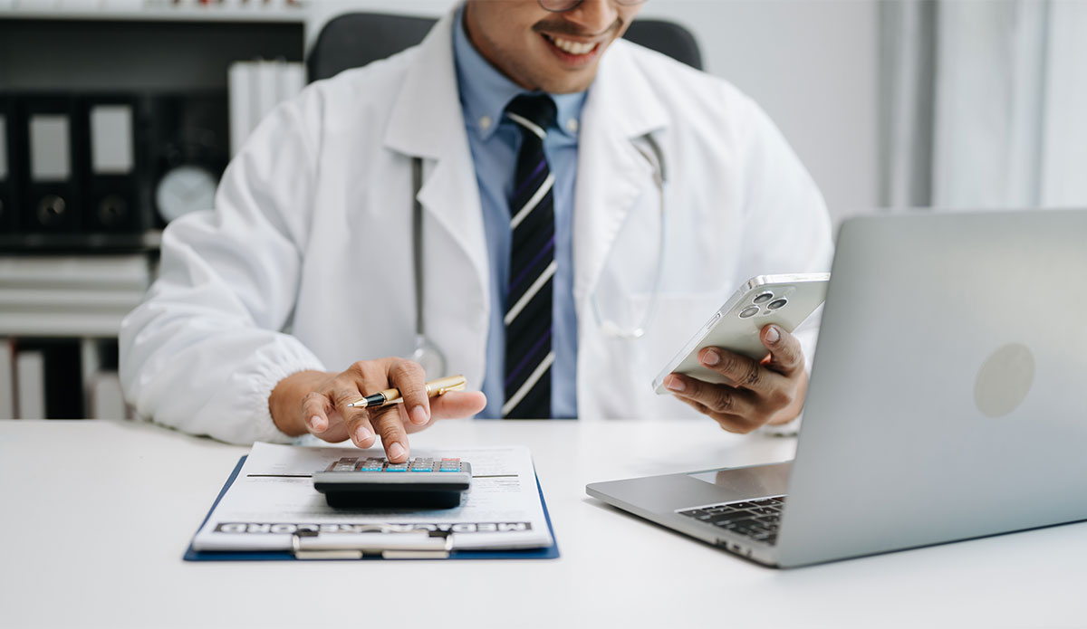 Reforma Tributária: Por que a gestão financeira será decisiva para o sucesso dos médicos em 2026?