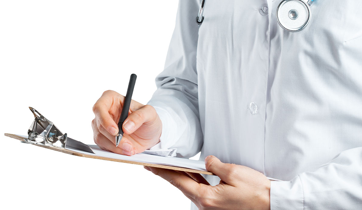 Licenças que os médicos precisam renovar no começo do ano